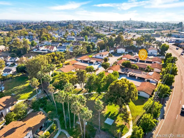8122 Paradise Valley Ct, Spring Valley, California 91977