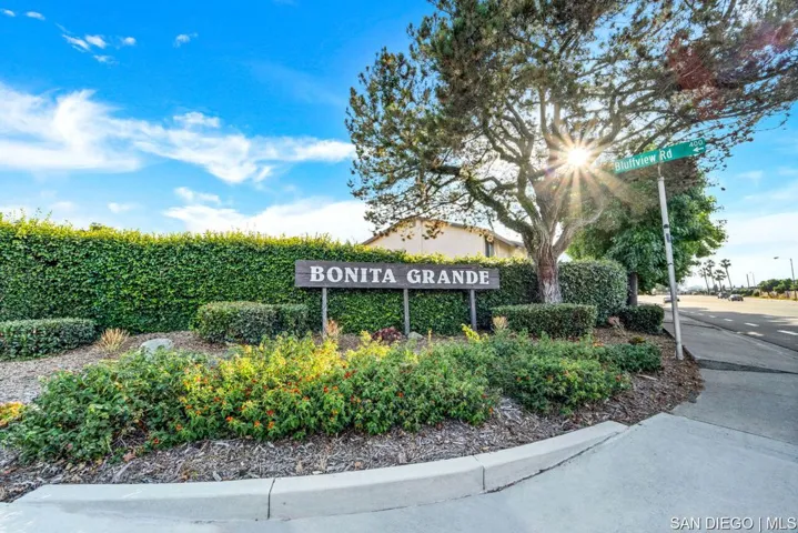 8122 Paradise Valley Ct, Spring Valley, California 91977