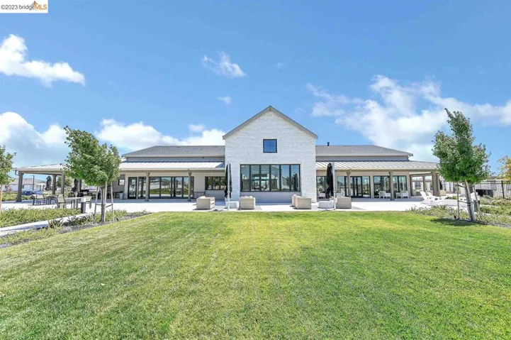 2210 Stars Dr, Rio Vista, California 94571