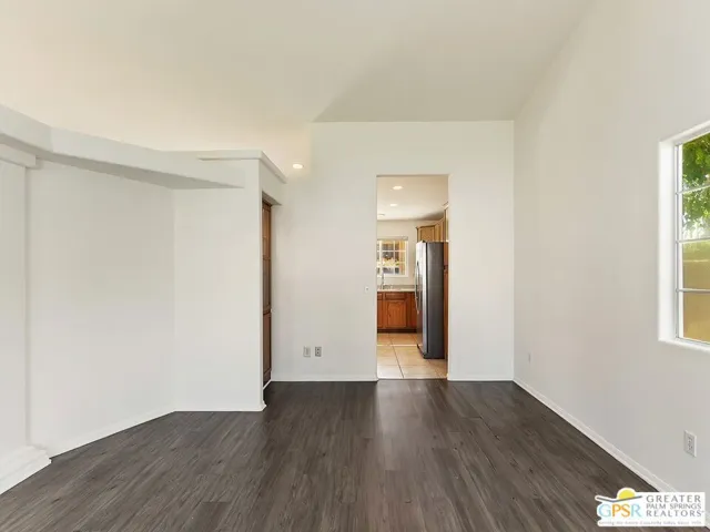 Casual Dining Area