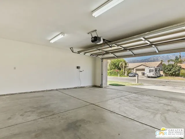 2 Car Garage