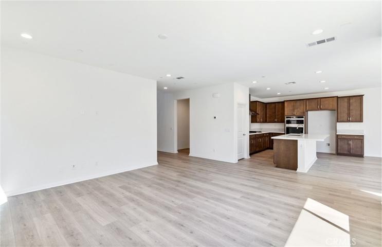 4563 Highland Avenue, Perris, California 92571