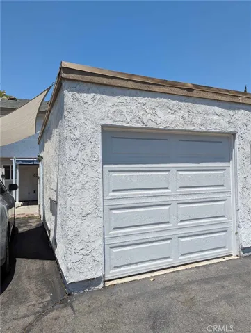 Detach Garage
