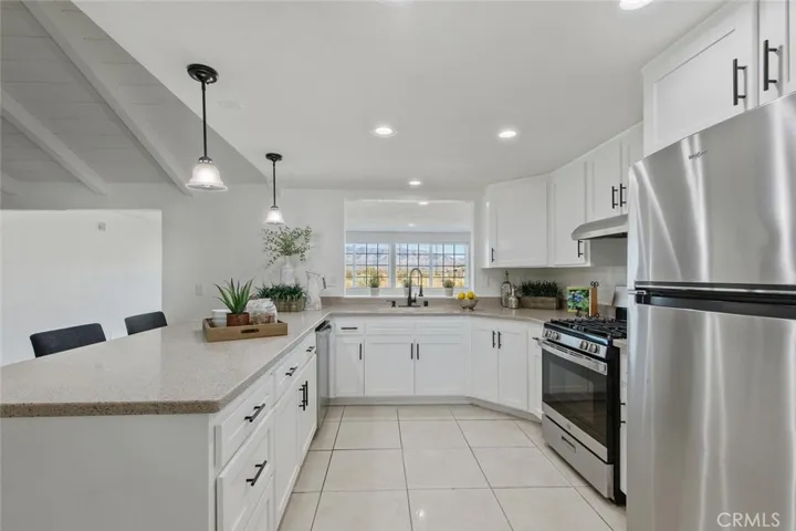 11046 E Avenue R12, Littlerock, California 93543