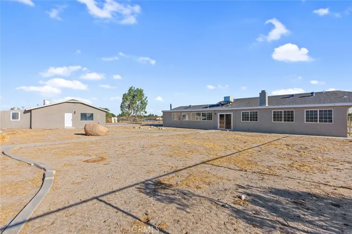 11046 E Avenue R12, Littlerock, California 93543