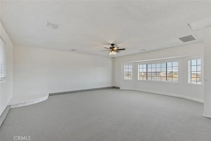 11046 E Avenue R12, Littlerock, California 93543