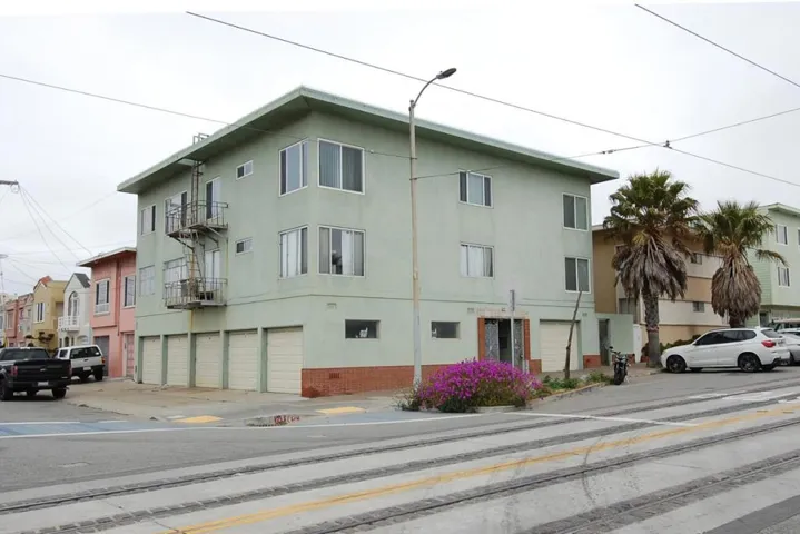 3660 Taraval Street, San Francisco, California 94116