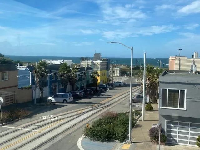 3660 Taraval Street, San Francisco, California 94116