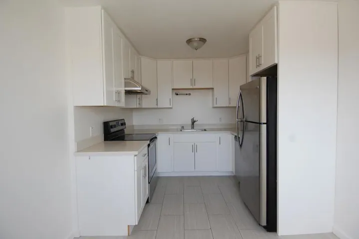 3660 Taraval Street, San Francisco, California 94116