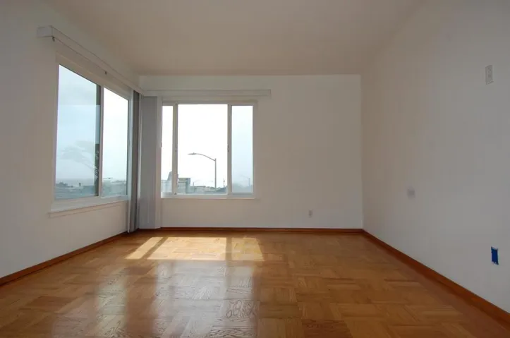 3660 Taraval Street, San Francisco, California 94116