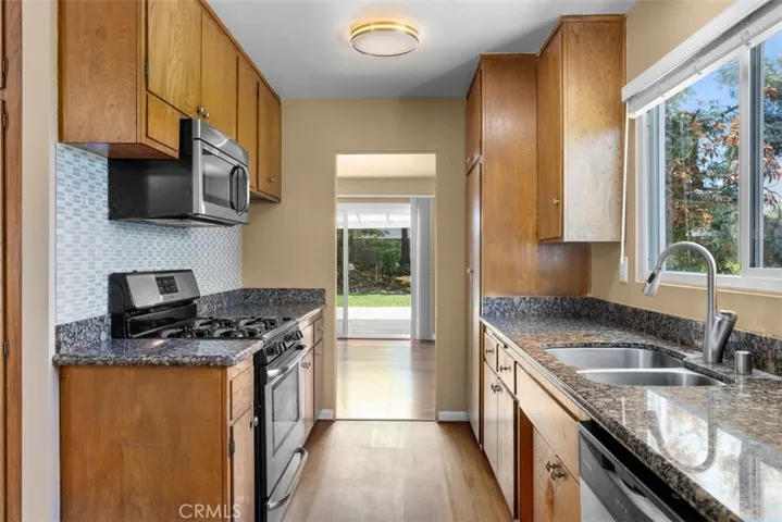 28846 Cedarbluff Drive, Rancho Palos Verdes, California 90275