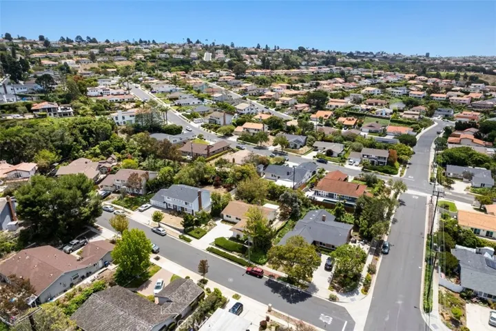 28846 Cedarbluff Drive, Rancho Palos Verdes, California 90275