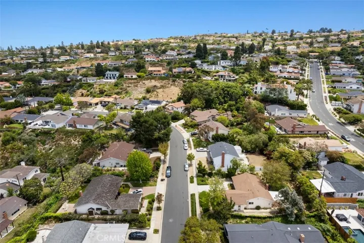 28846 Cedarbluff Drive, Rancho Palos Verdes, California 90275