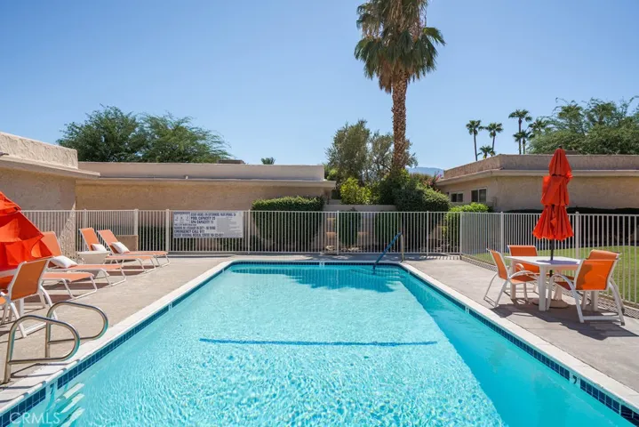 801 E Vista Chino 2, Palm Springs, California 92262