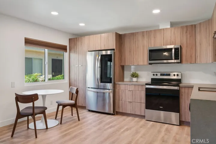 801 E Vista Chino 2, Palm Springs, California 92262