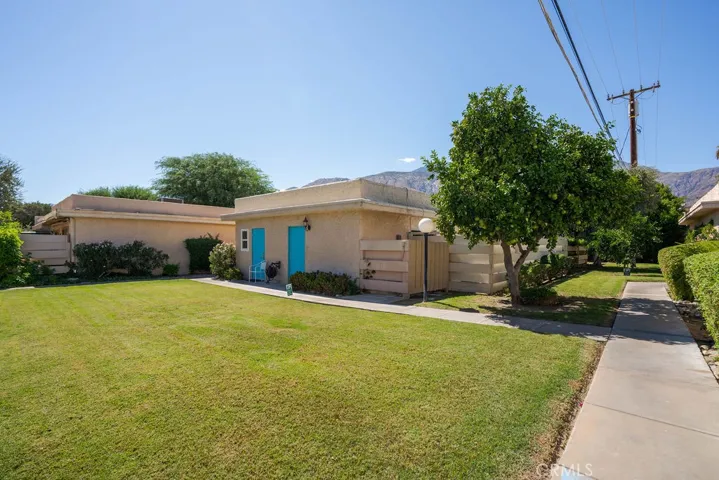 801 E Vista Chino 2, Palm Springs, California 92262