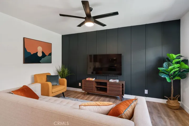 801 E Vista Chino 2, Palm Springs, California 92262
