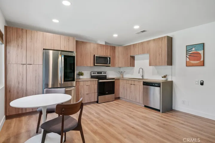 801 E Vista Chino 2, Palm Springs, California 92262