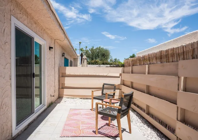 801 E Vista Chino 2, Palm Springs, California 92262