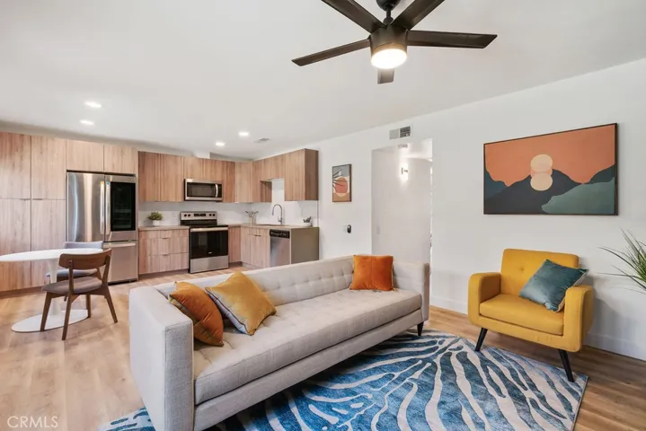 801 E Vista Chino 2, Palm Springs, California 92262
