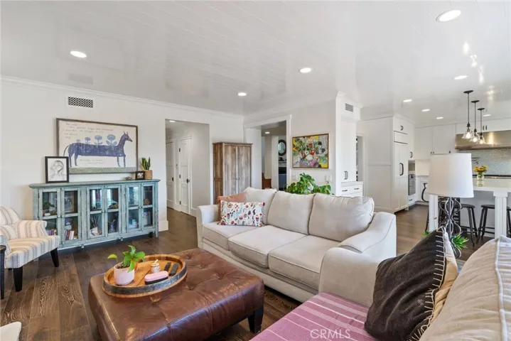 12 Belcrest, Laguna Niguel, California 92677