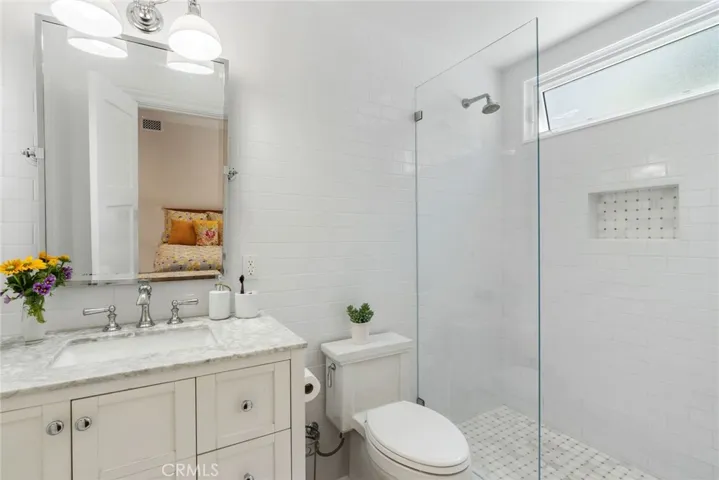 12 Belcrest, Laguna Niguel, California 92677