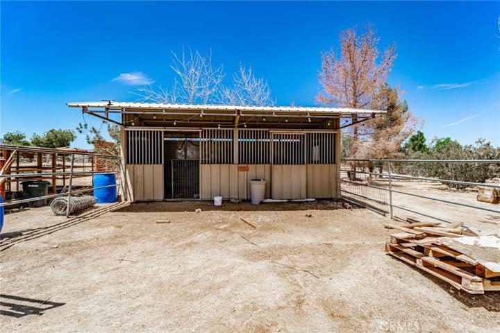 237 Joshua Hills Road, Pinon Hills, California 92372
