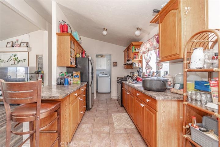 237 Joshua Hills Road, Pinon Hills, California 92372