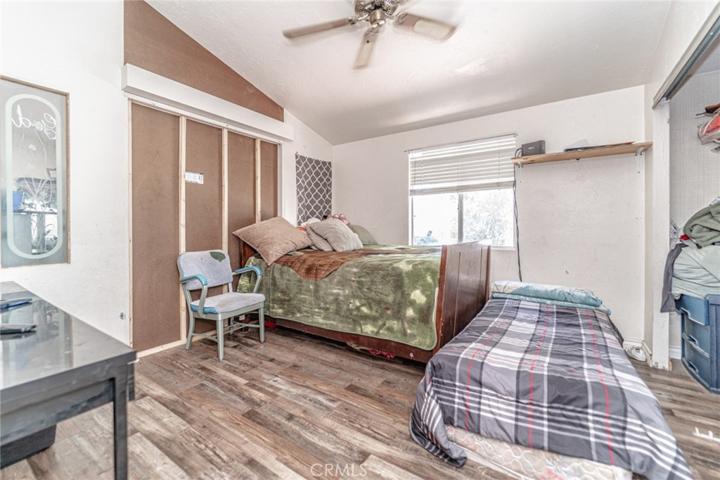 237 Joshua Hills Road, Pinon Hills, California 92372