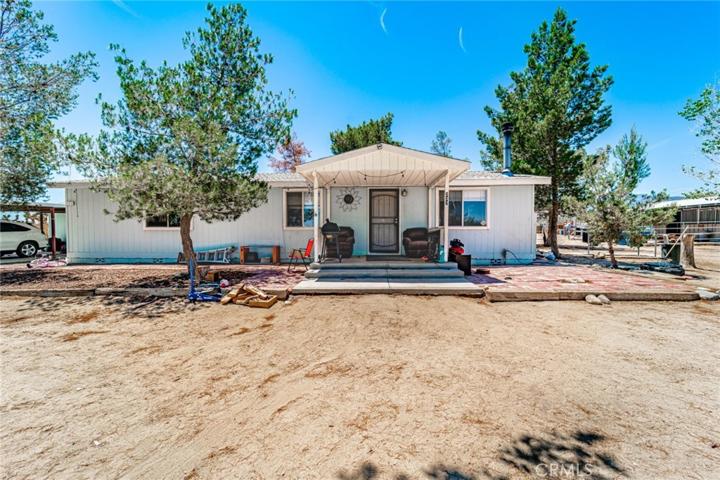 237 Joshua Hills Road, Pinon Hills, California 92372