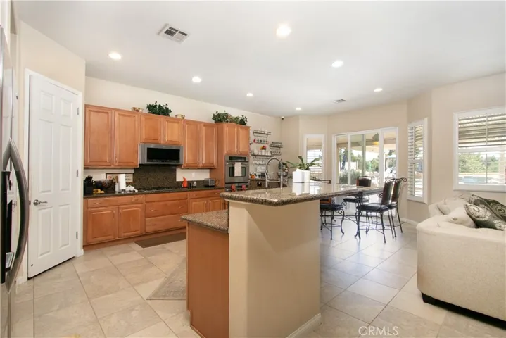 927 Union Street, Beaumont, California 92223