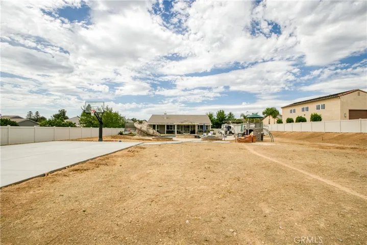 927 Union Street, Beaumont, California 92223