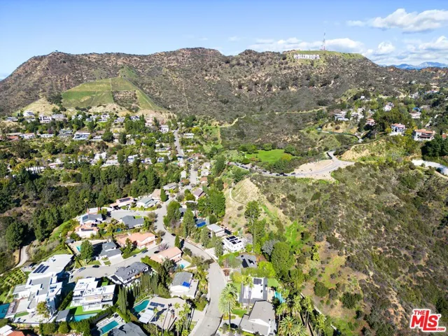Los Angeles, California 90068