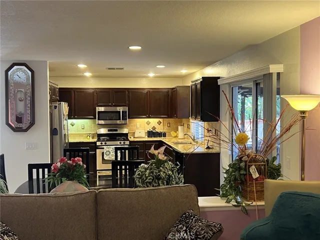 23 Via Hacienda, Rancho Santa Margarita, California 92688