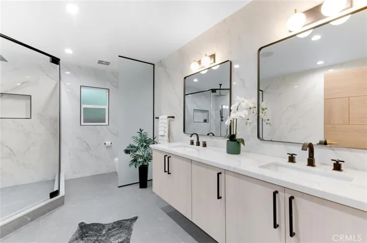 2950 Dona Emilia Drive, Studio City, California 91604