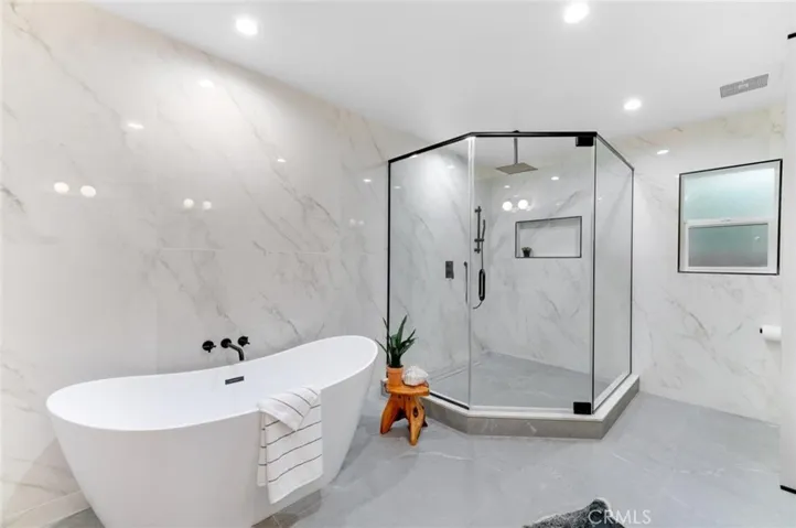 2950 Dona Emilia Drive, Studio City, California 91604