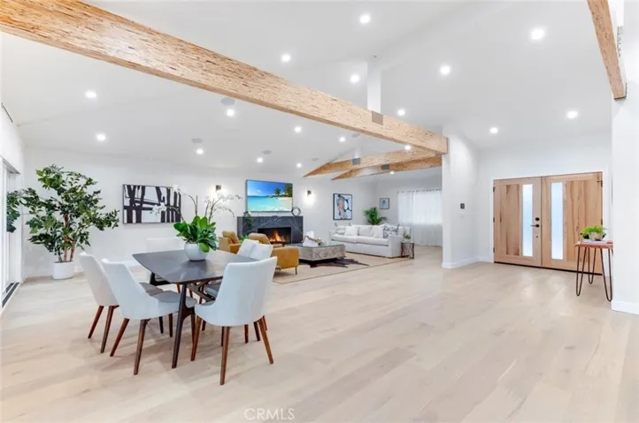 2950 Dona Emilia Drive, Studio City, California 91604