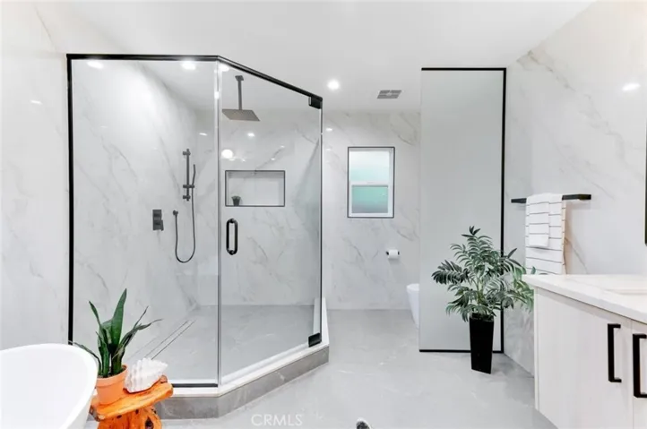 2950 Dona Emilia Drive, Studio City, California 91604