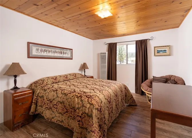 493 Tavern Lane, Big Bear Lake, California 92315
