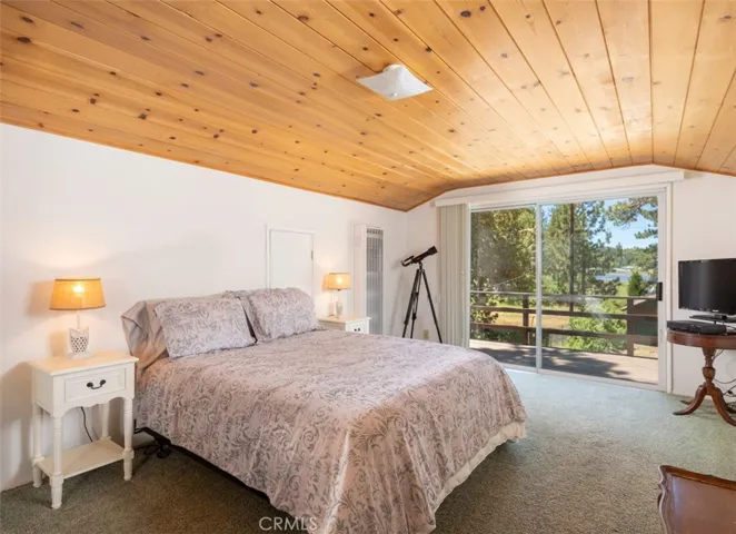 493 Tavern Lane, Big Bear Lake, California 92315