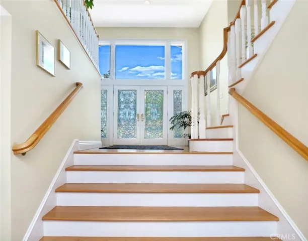 30203 Rhone Drive, Rancho Palos Verdes, California 90275