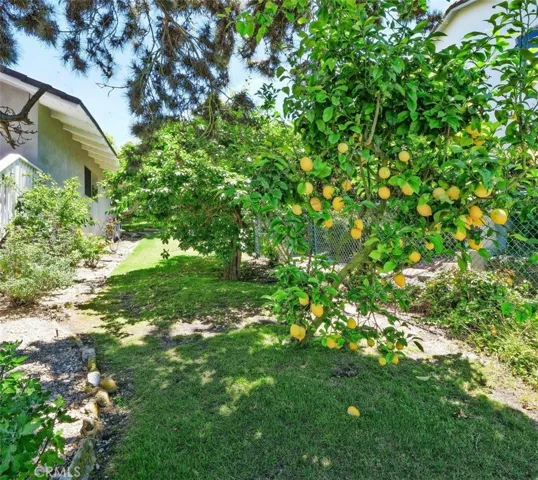 30203 Rhone Drive, Rancho Palos Verdes, California 90275
