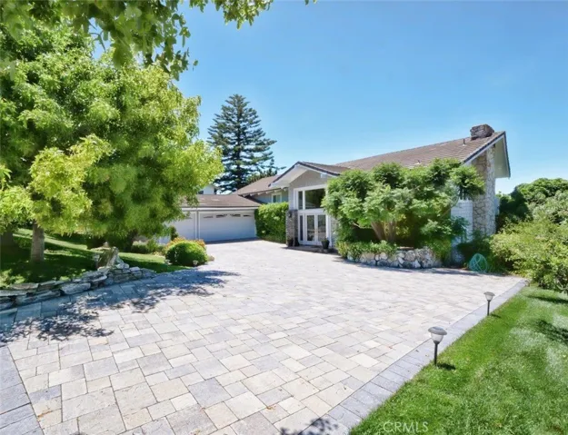 30203 Rhone Drive, Rancho Palos Verdes, California 90275