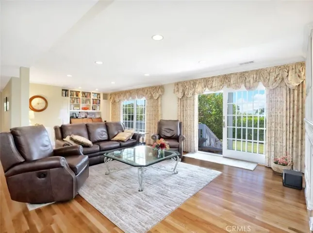 30203 Rhone Drive, Rancho Palos Verdes, California 90275