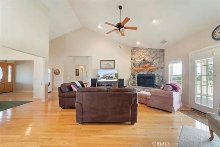 38675 Stratton Road, Temecula, California 92592