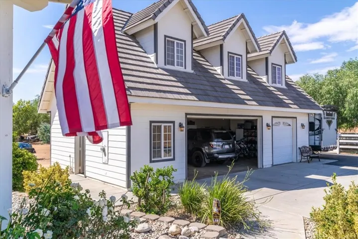 38675 Stratton Road, Temecula, California 92592
