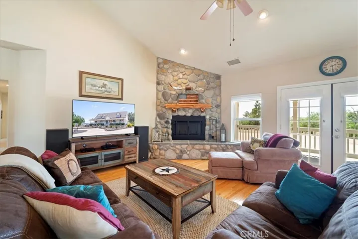 38675 Stratton Road, Temecula, California 92592
