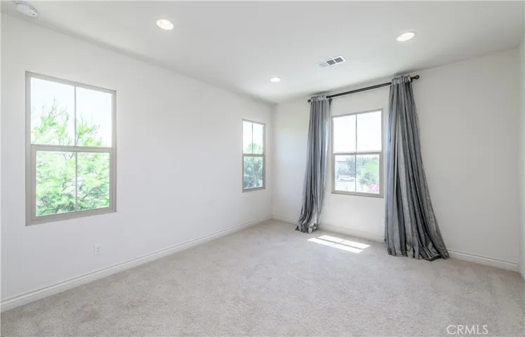 59 Dublin, Irvine, California 92620