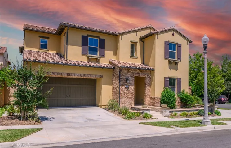 59 Dublin, Irvine, California 92620