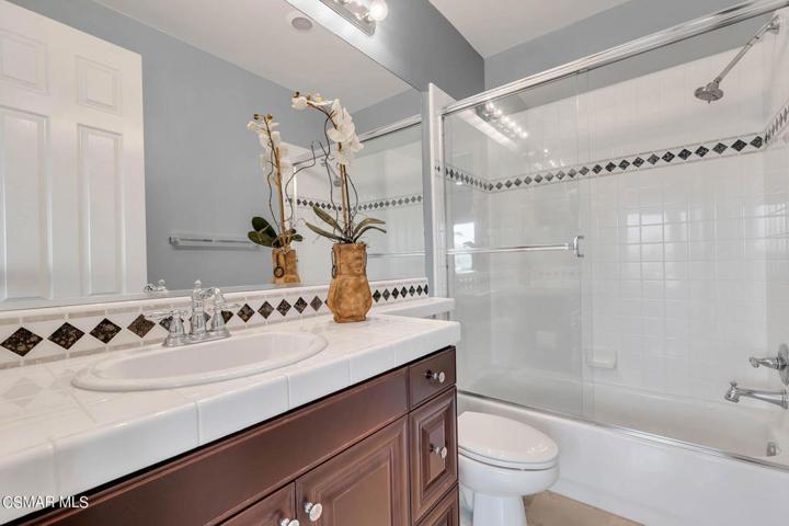 7352 Zaharias Ct  -  HsHProd 63